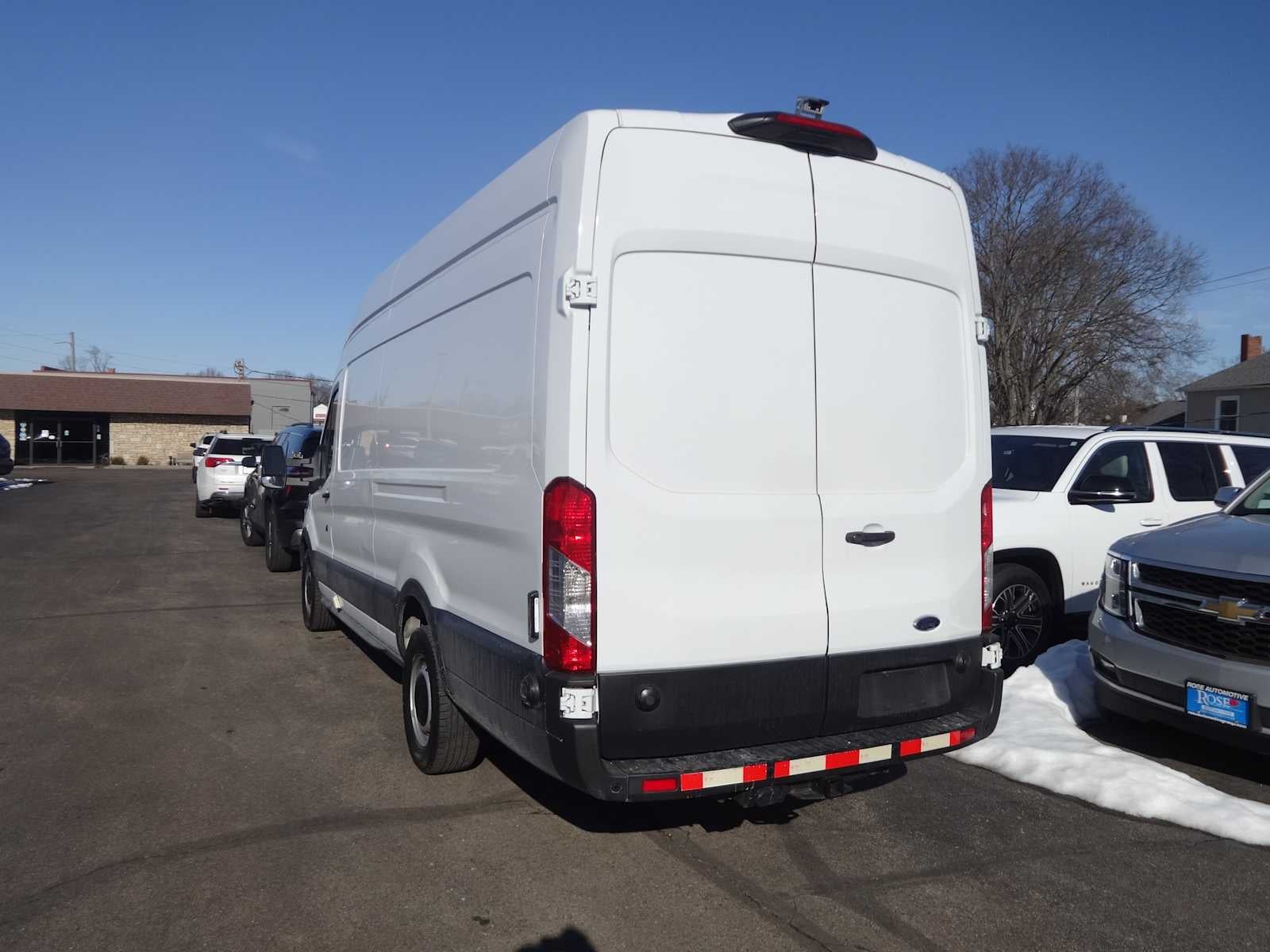 2021 Ford Transit T-350 148" EL Hi Rf 9500 GVWR RWD