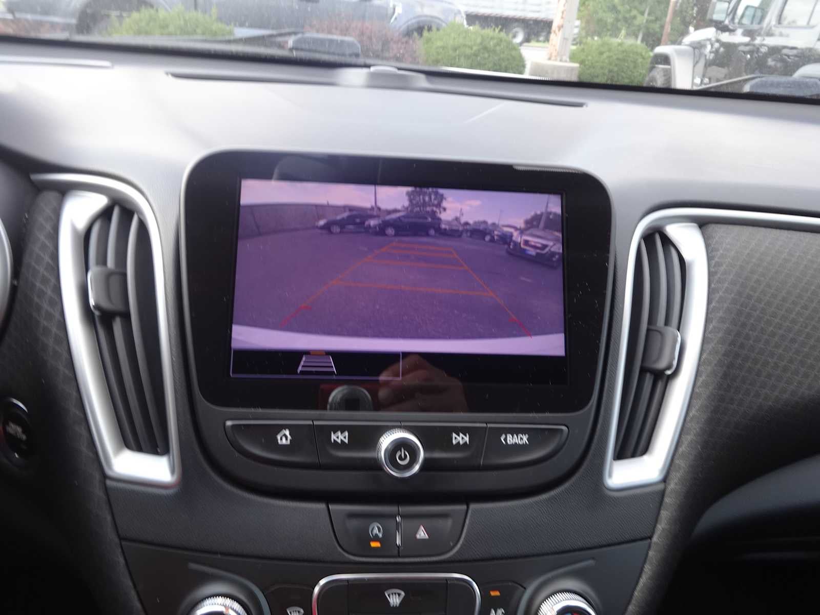 2021 Chevrolet Malibu LS