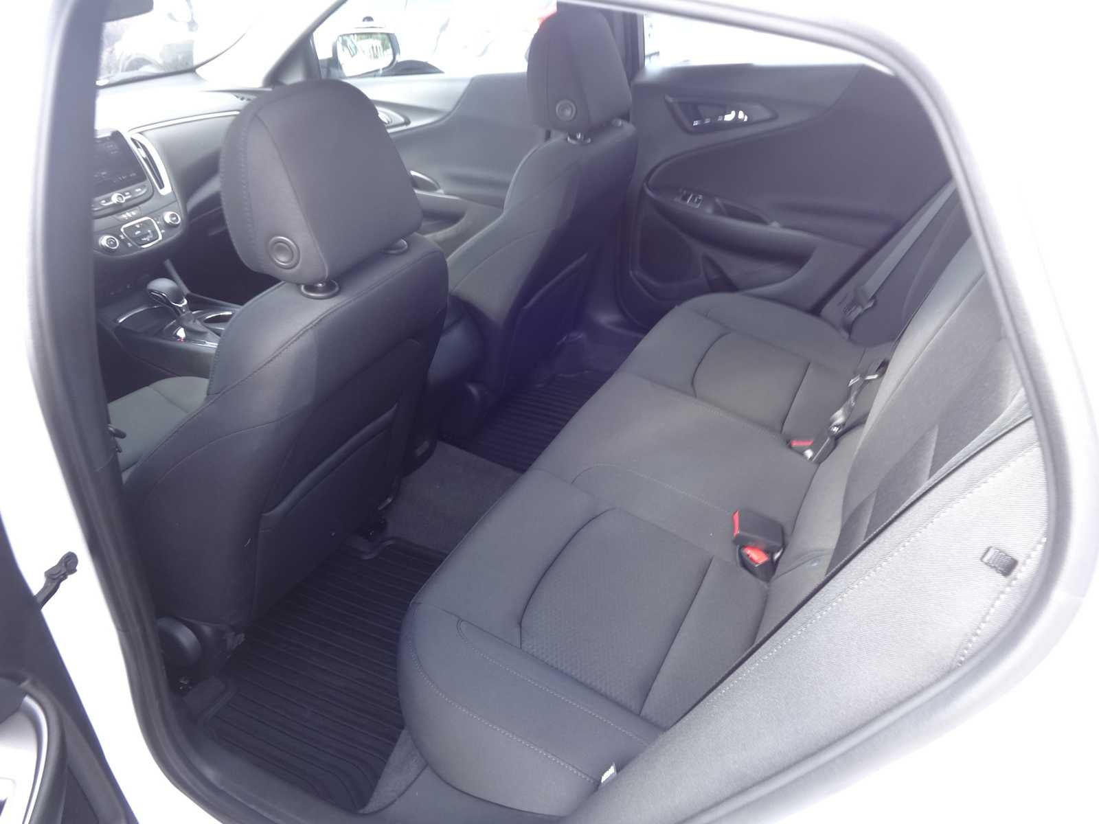 2021 Chevrolet Malibu LS