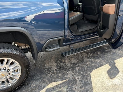 2022 Chevrolet Silverado 2500HD 4WD Crew Cab Standard Bed High Country
