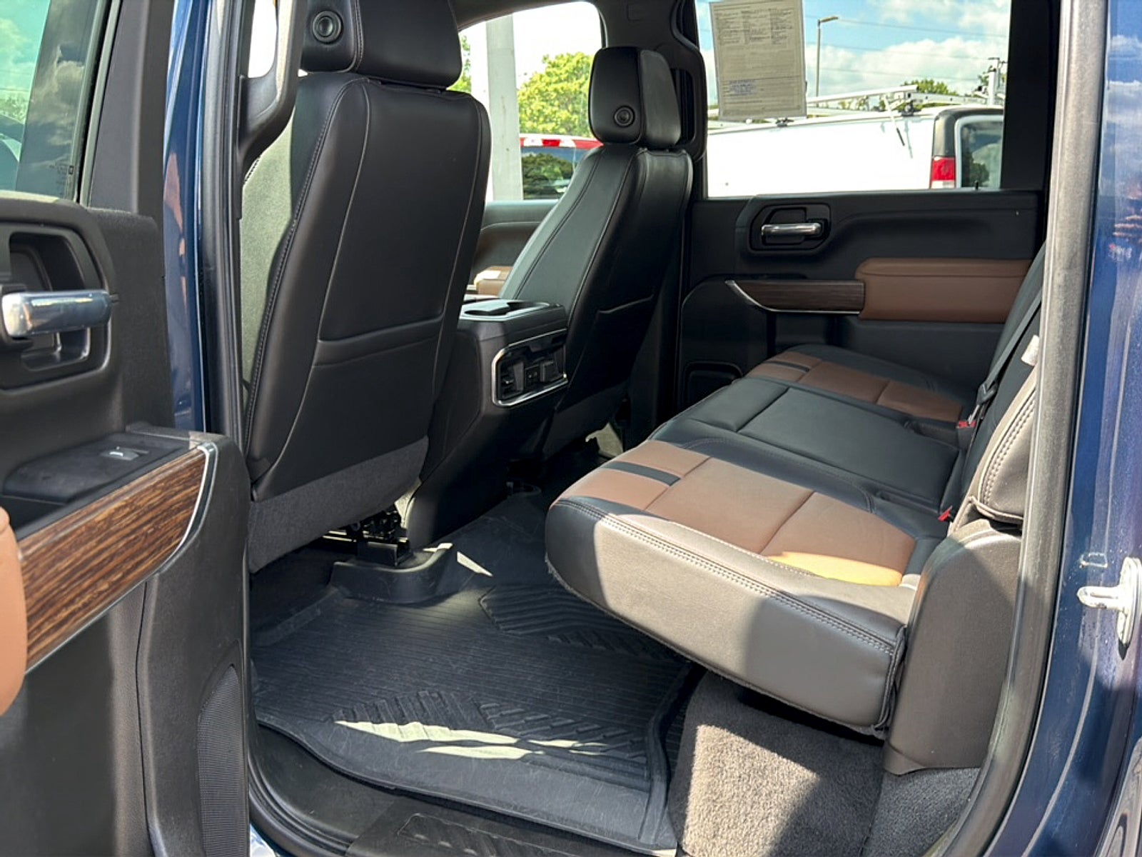 2022 Chevrolet Silverado 2500HD 4WD Crew Cab Standard Bed High Country