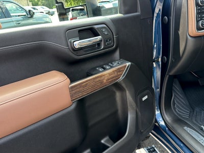 2022 Chevrolet Silverado 2500HD 4WD Crew Cab Standard Bed High Country