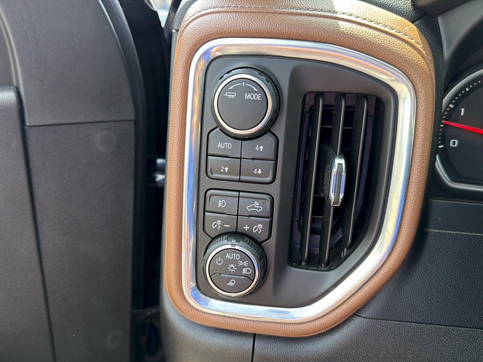 2022 Chevrolet Silverado 2500HD 4WD Crew Cab Standard Bed High Country