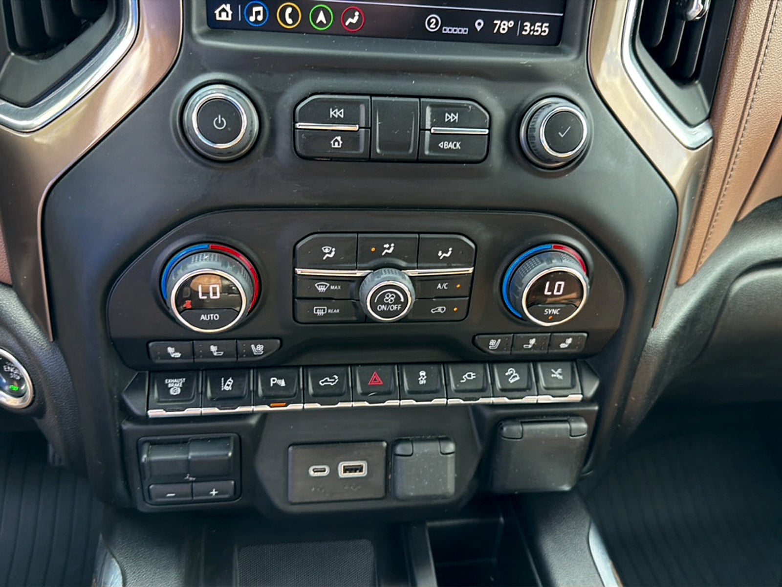 2022 Chevrolet Silverado 2500HD 4WD Crew Cab Standard Bed High Country