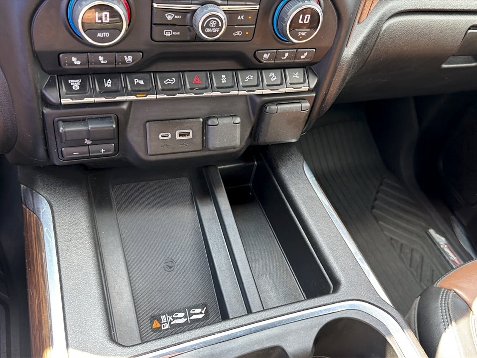 2022 Chevrolet Silverado 2500HD 4WD Crew Cab Standard Bed High Country