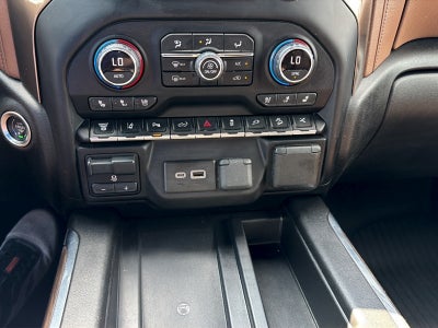 2022 Chevrolet Silverado 2500HD 4WD Crew Cab Standard Bed High Country