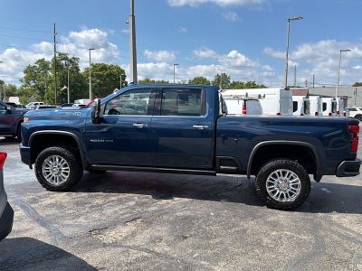 2022 Chevrolet Silverado 2500HD 4WD Crew Cab Standard Bed High Country