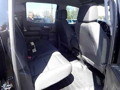 2022 Chevrolet Silverado 1500 4WD Crew Cab Short Bed WT