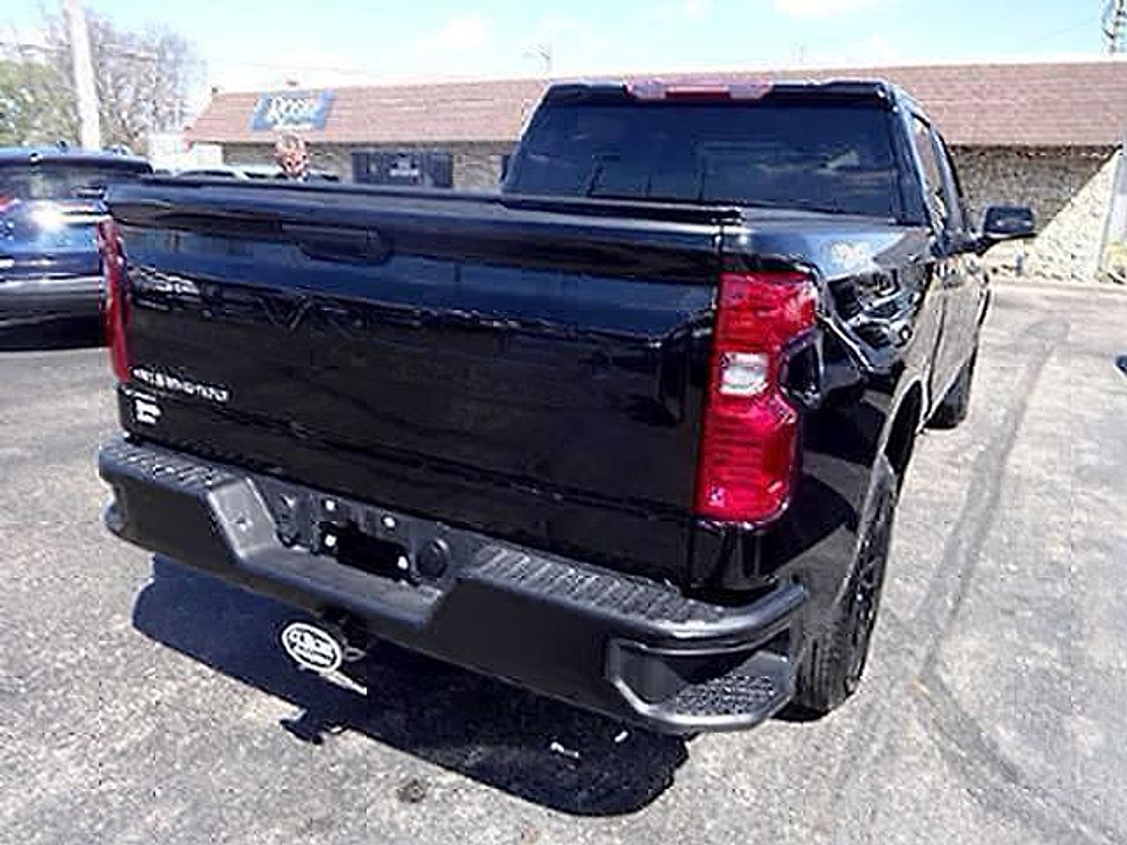 2022 Chevrolet Silverado 1500 4WD Crew Cab Short Bed WT