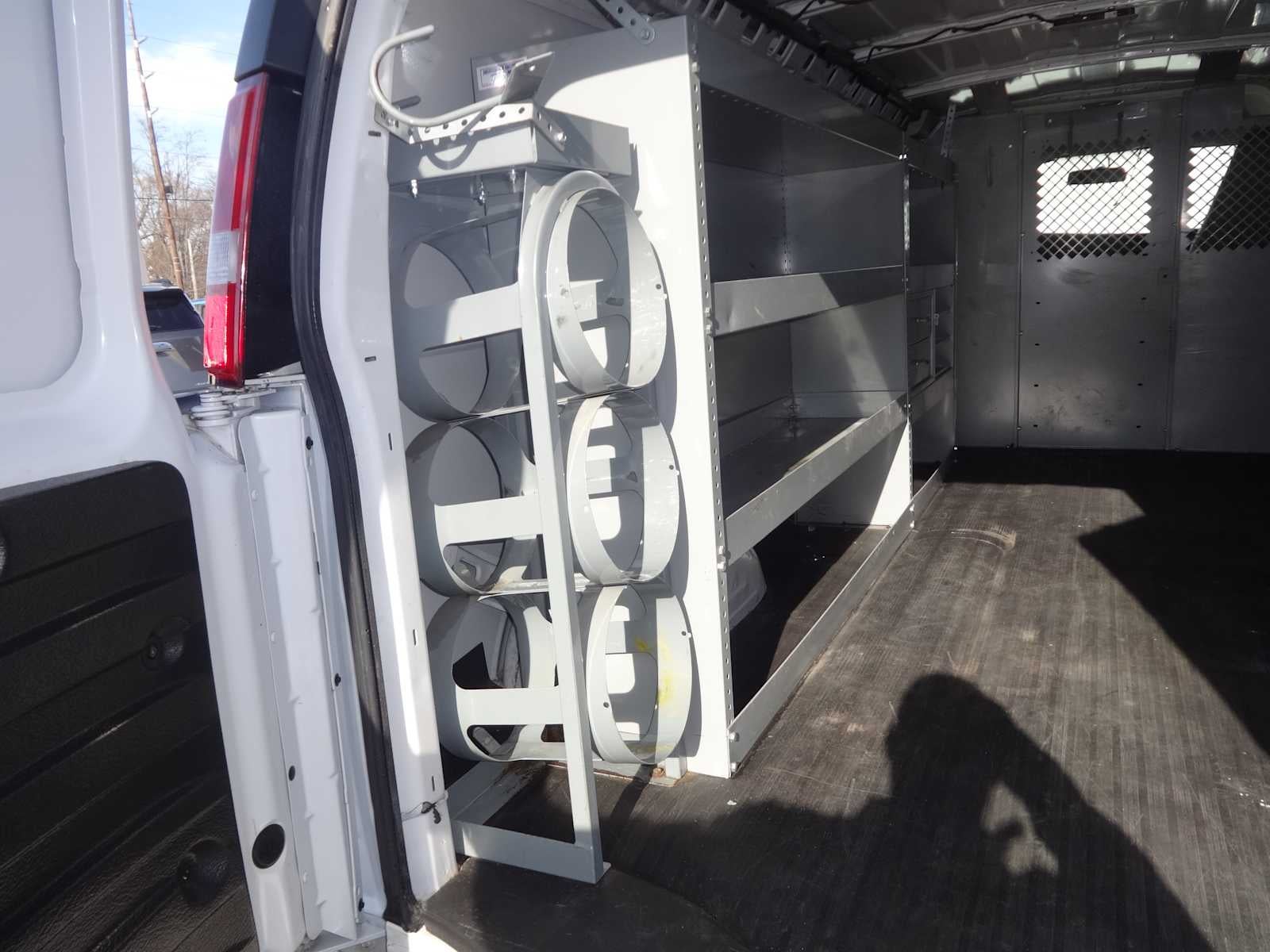 2022 Chevrolet Express RWD 2500 155"