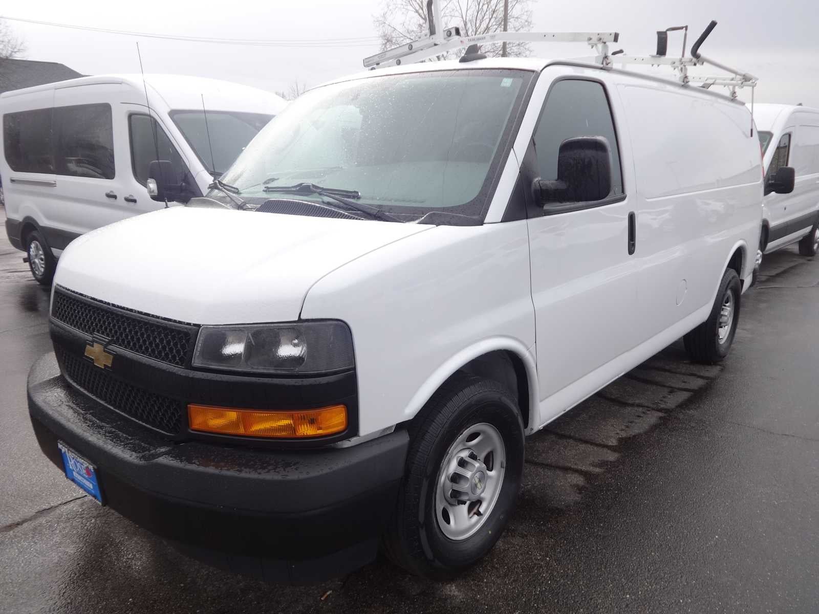 2020 Chevrolet Express RWD 3500 135"