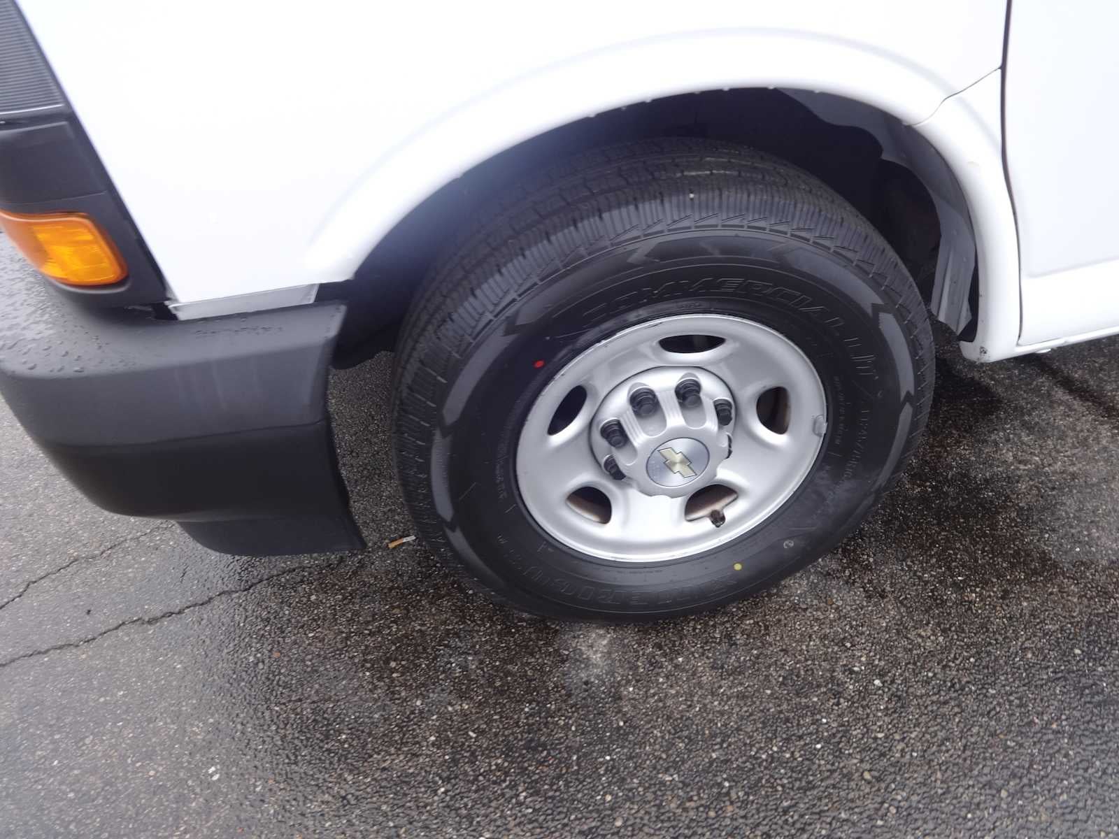 2020 Chevrolet Express RWD 3500 135"