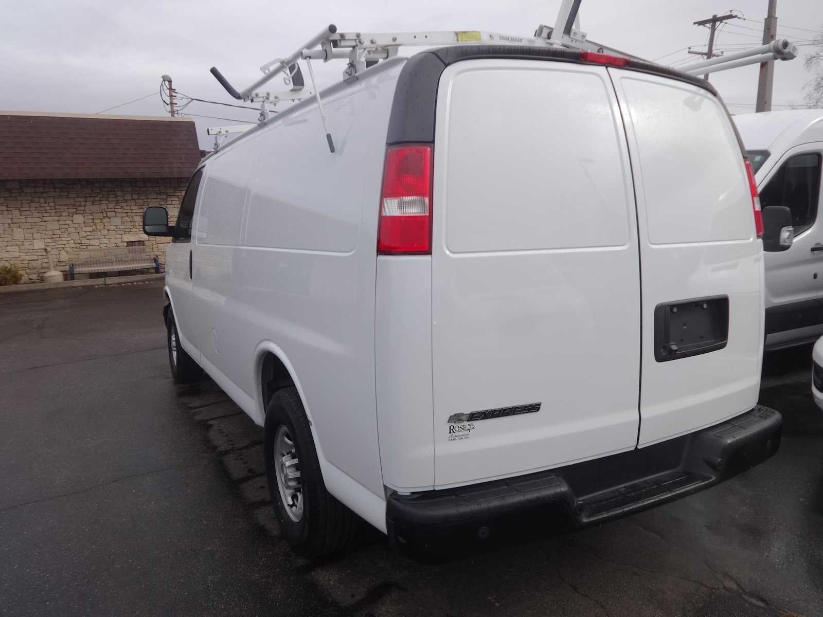 2020 Chevrolet Express RWD 3500 135"