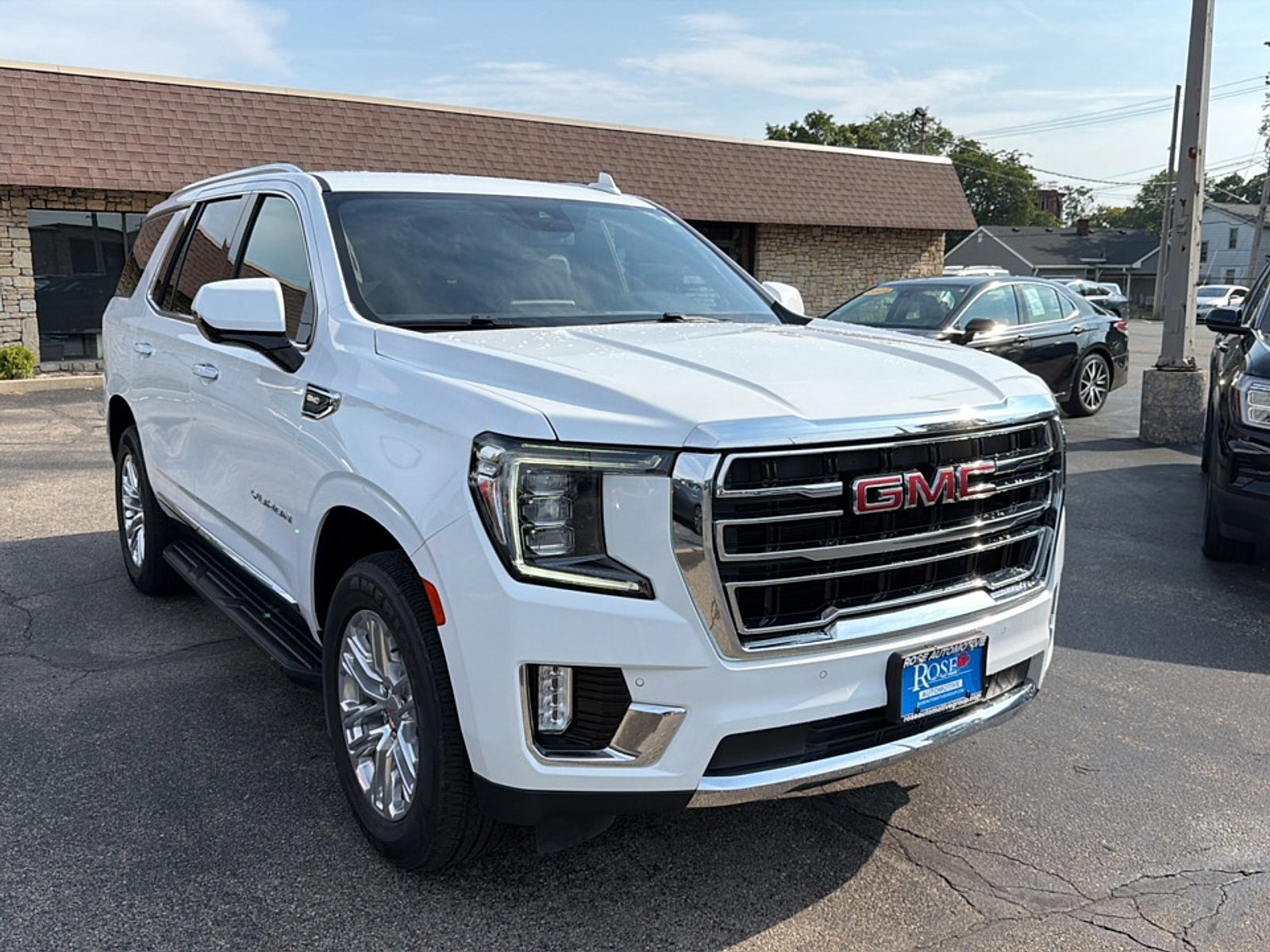 2024 GMC Yukon 4WD SLT