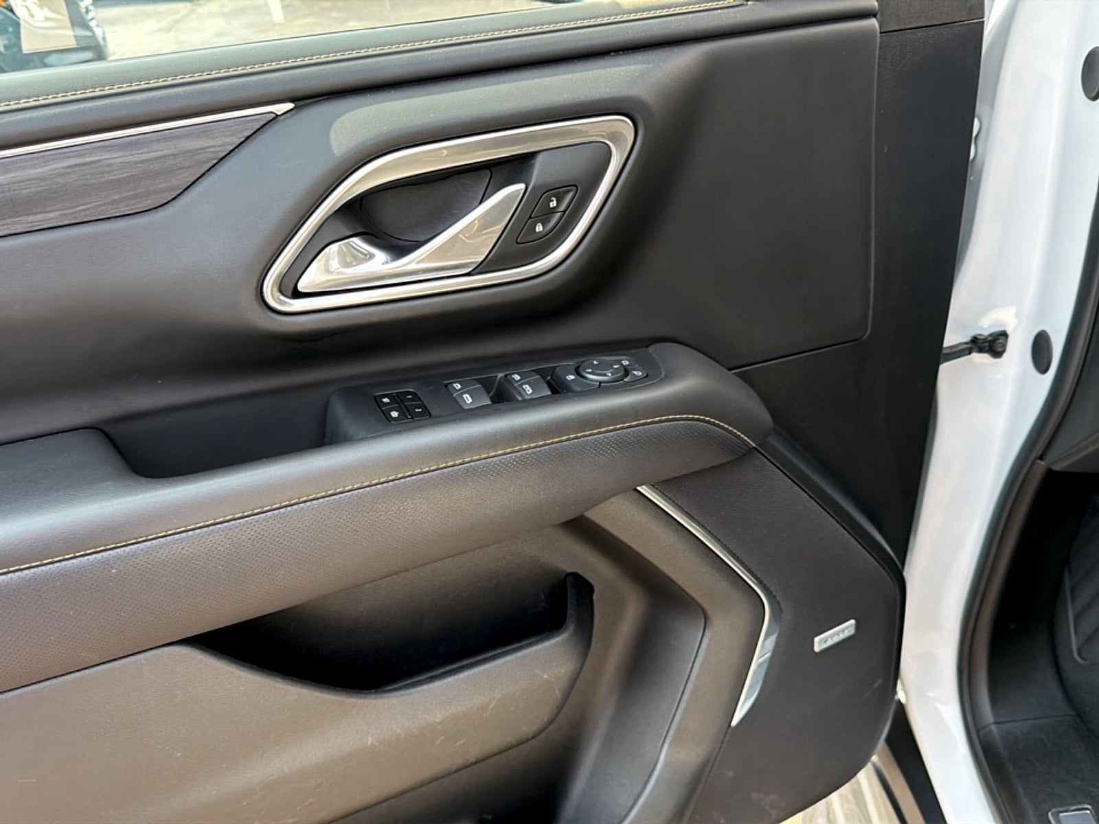 2024 GMC Yukon 4WD SLT