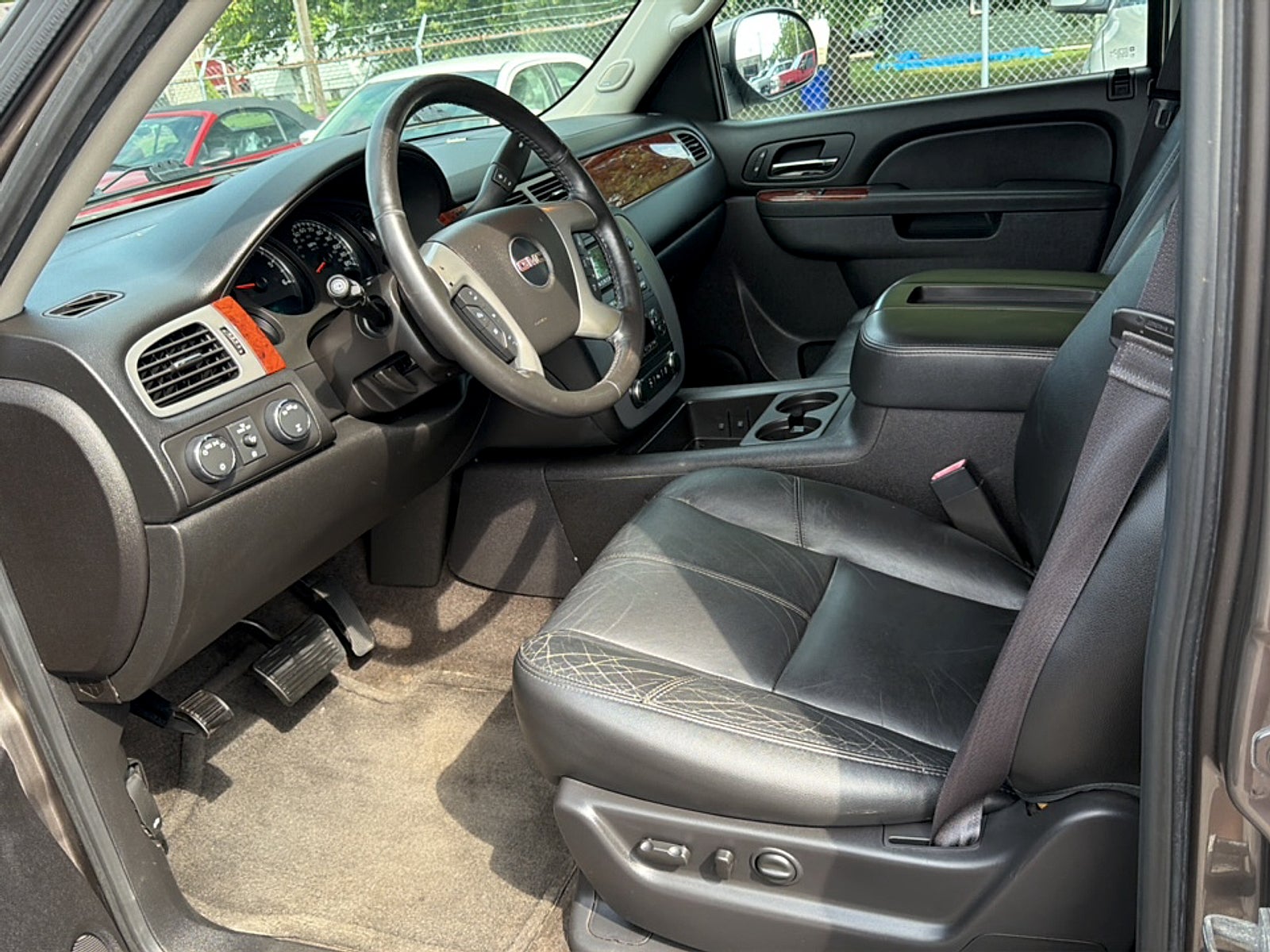 2013 GMC Yukon XL 1500 SLT