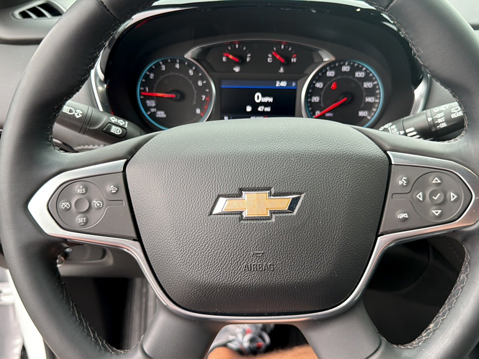 2023 Chevrolet Traverse FWD LT Cloth