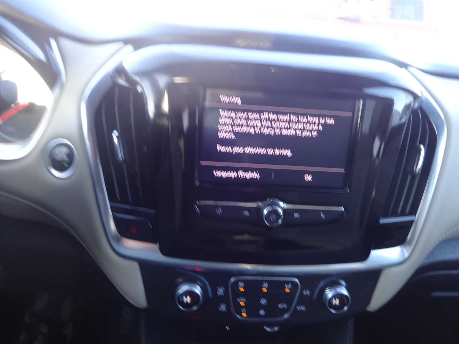 2022 Chevrolet Traverse LS