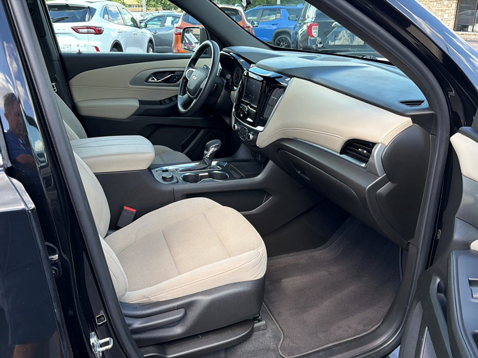 2022 Chevrolet Traverse FWD 1FL