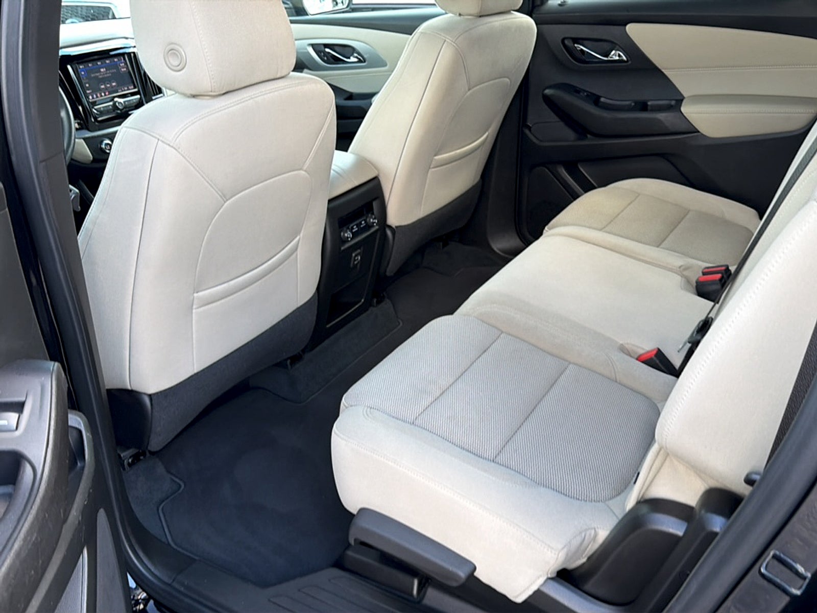 2022 Chevrolet Traverse FWD 1FL