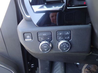 2025 GMC Sierra 1500 4WD Crew Cab Short Box SLT