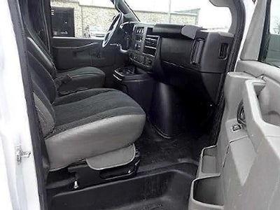 2020 GMC Savana Cargo Van RWD 2500 135"