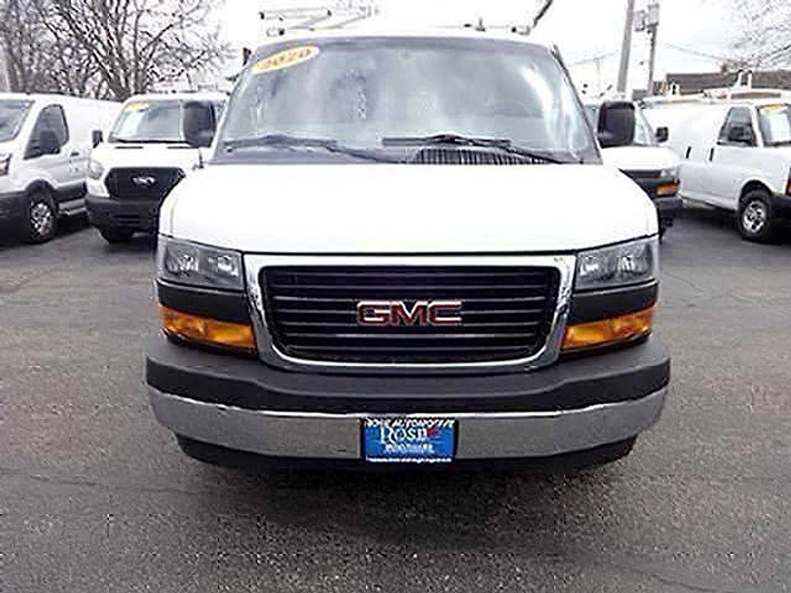 2020 GMC Savana Cargo Van RWD 2500 135"