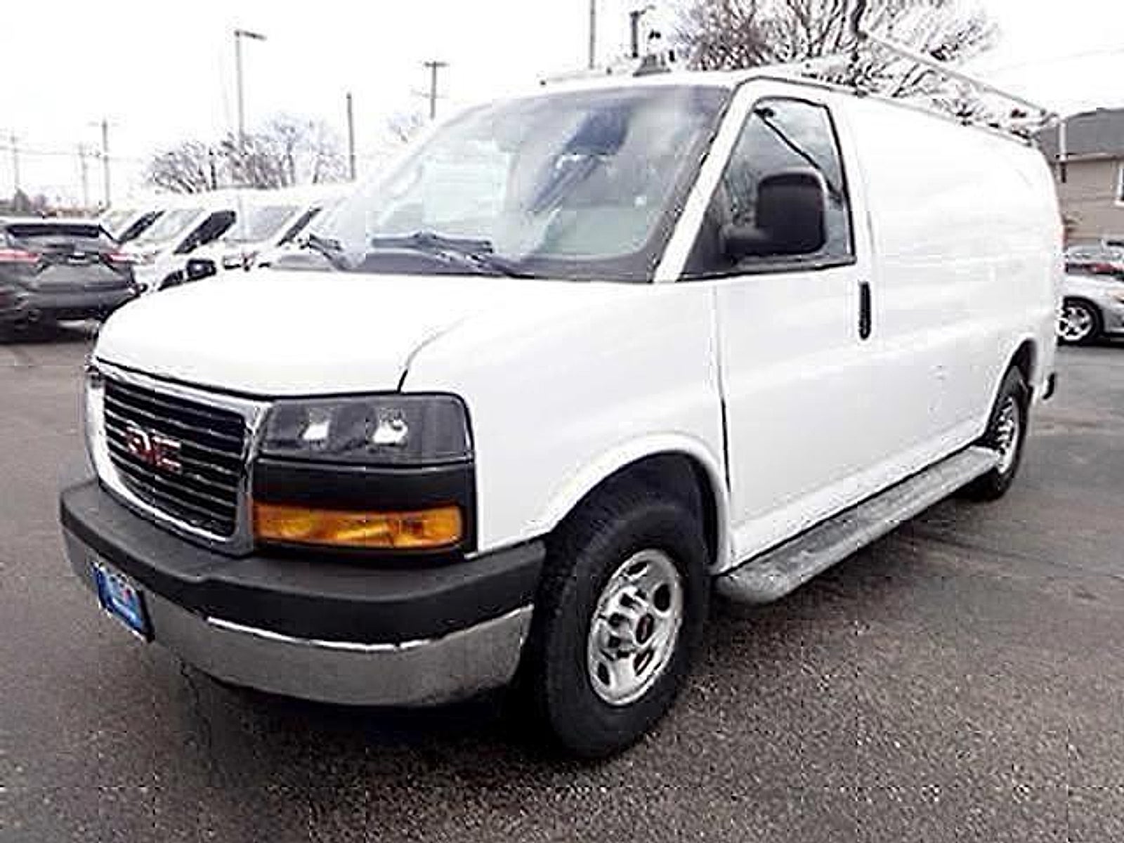 2020 GMC Savana Cargo Van RWD 2500 135"