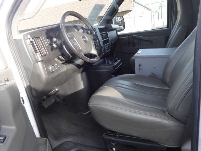 2023 GMC Savana RWD 3500 135"