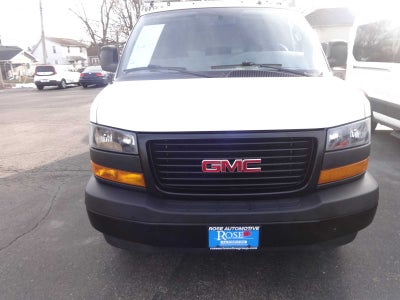 2023 GMC Savana RWD 3500 135"