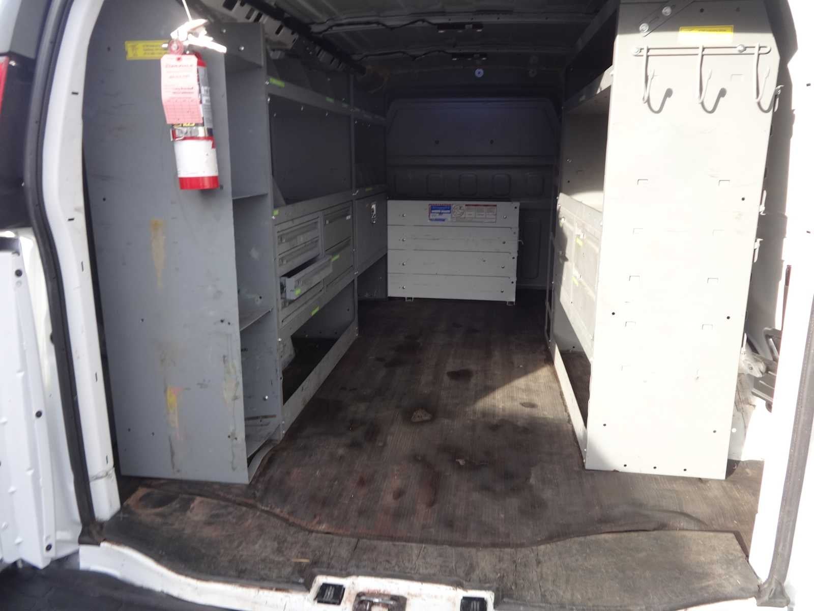 2023 GMC Savana RWD 3500 135"