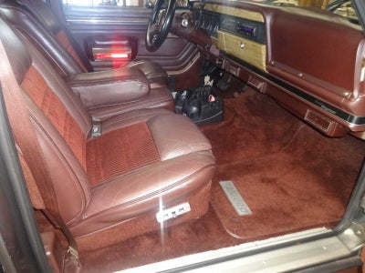 1989 Jeep Grand Wagoneer 4dr Wagon 4WD