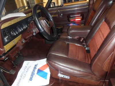 1989 Jeep Grand Wagoneer 4dr Wagon 4WD