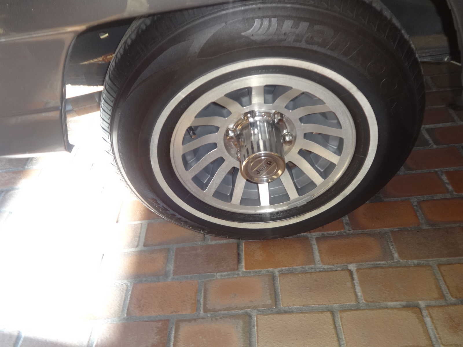 1989 Jeep Grand Wagoneer 4dr Wagon 4WD