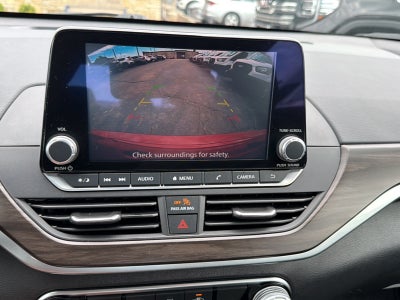 2023 Nissan Altima SV FWD