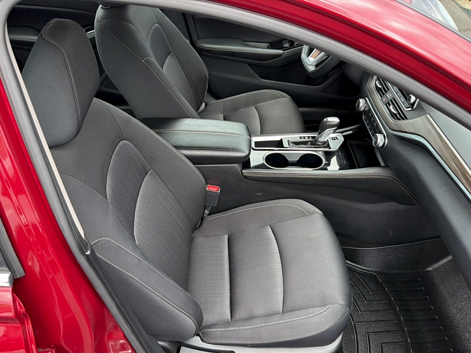 2023 Nissan Altima SV FWD