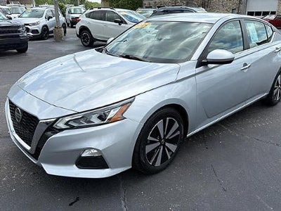 2022 Nissan Altima 2.5 SV