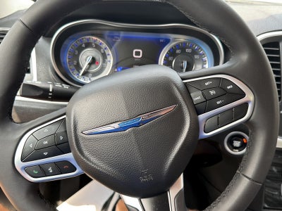 2022 Chrysler 300 Touring L AWD