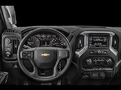 2022 Chevrolet Silverado 2500HD 4WD Crew Cab Standard Bed Custom