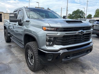 2024 Chevrolet Silverado 2500HD 4WD Crew Cab Standard Bed Custom