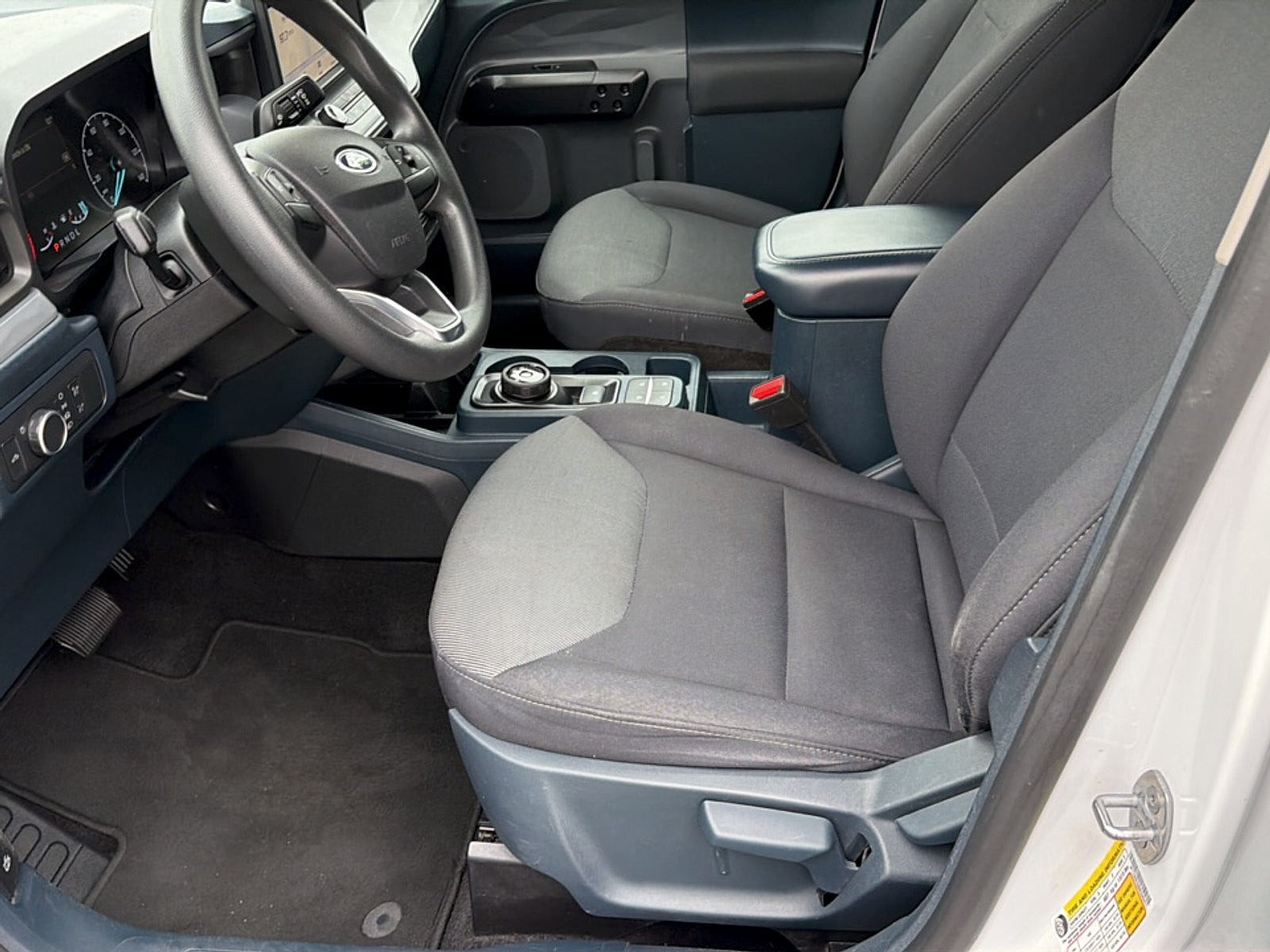 2022 Ford Maverick XL