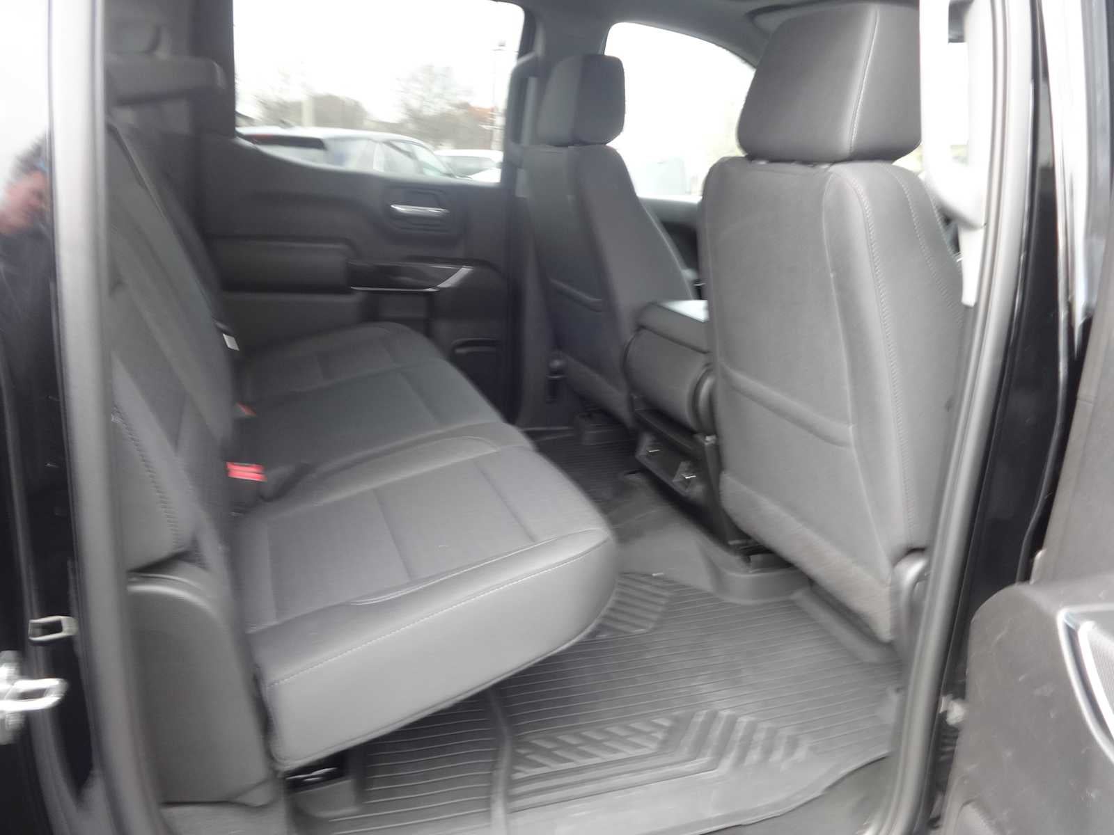 2022 Chevrolet Silverado 1500 Custom Trail Boss