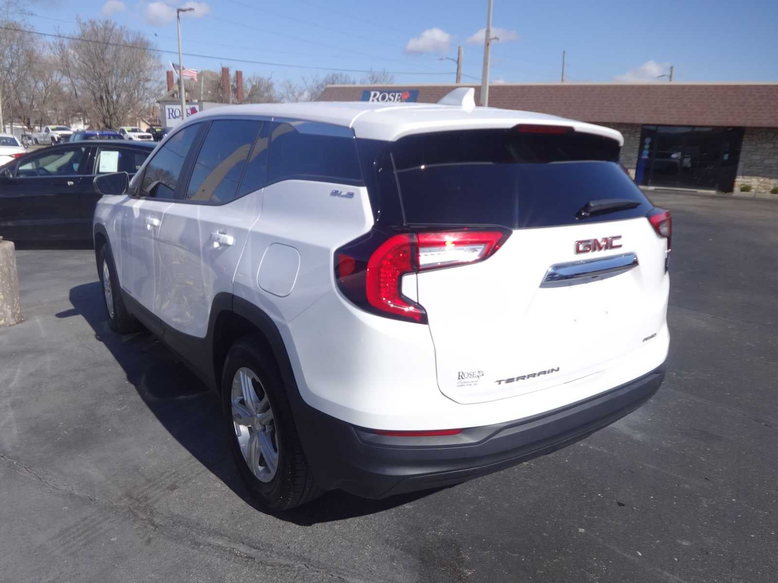 2022 GMC Terrain SLE