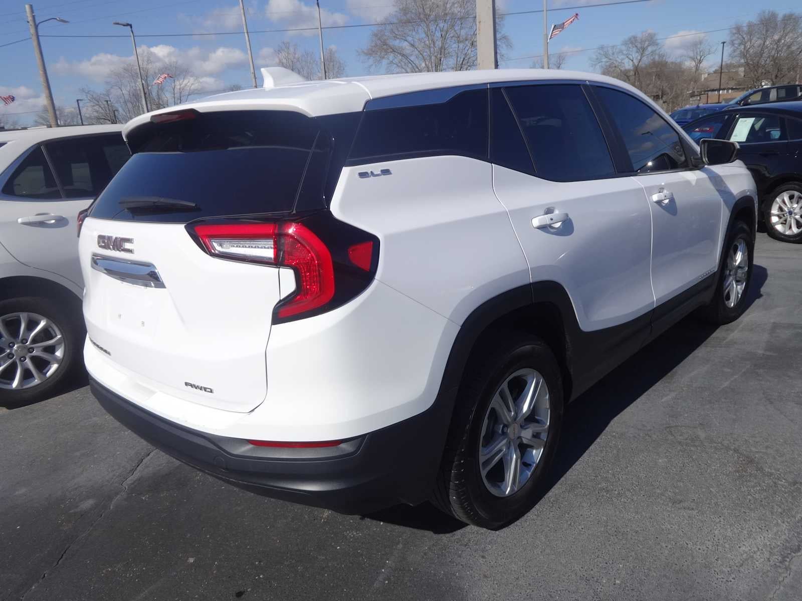 2022 GMC Terrain SLE