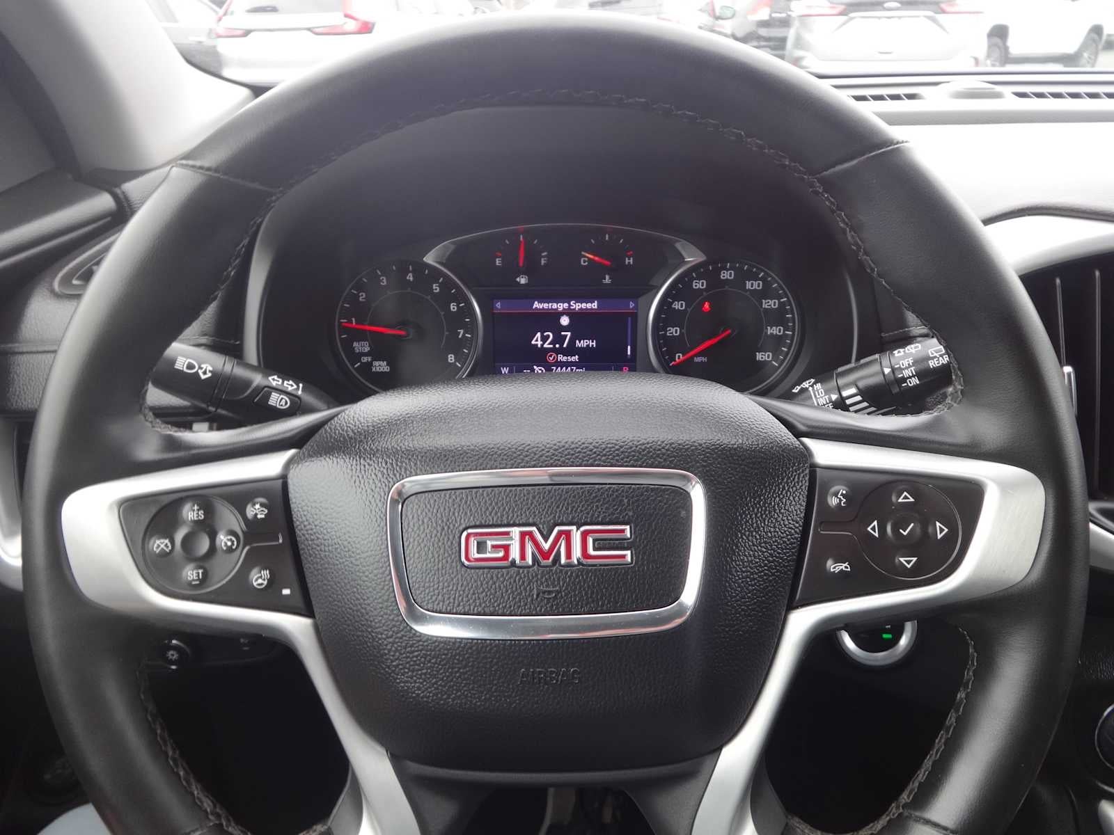 2023 GMC Terrain SLT