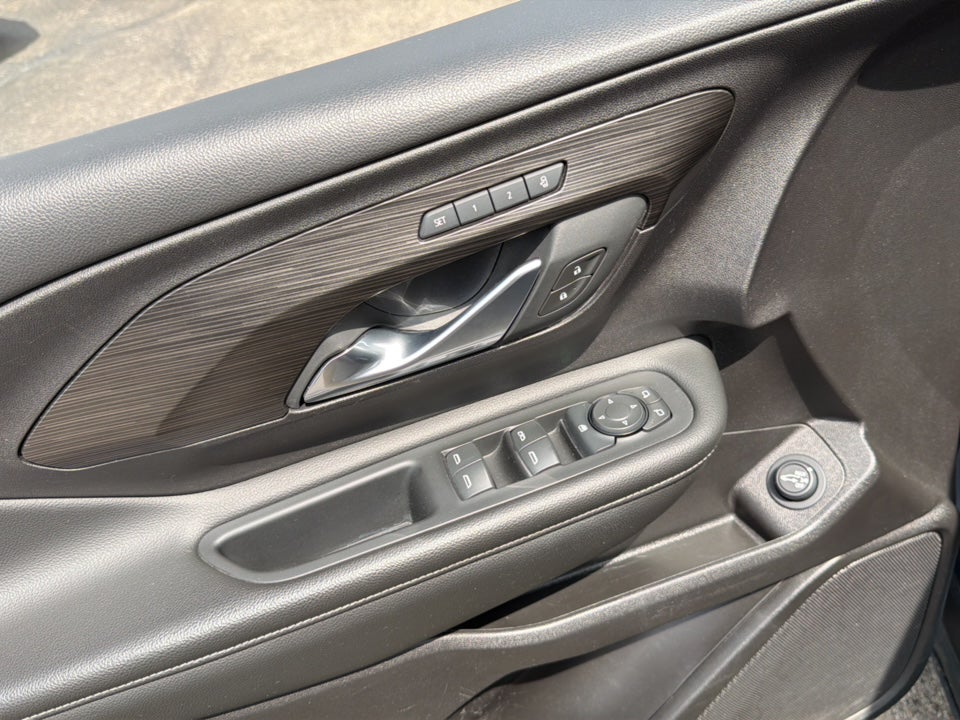 2024 GMC Terrain AWD SLT