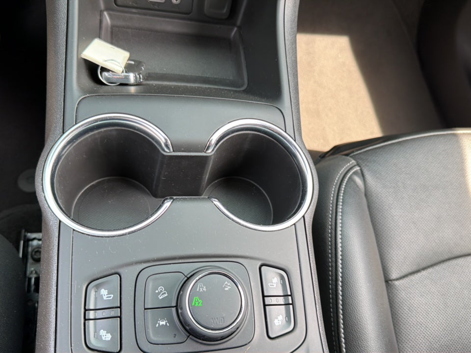 2024 GMC Terrain AWD SLT