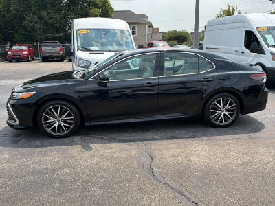 2022 Toyota Camry XLE Hybrid
