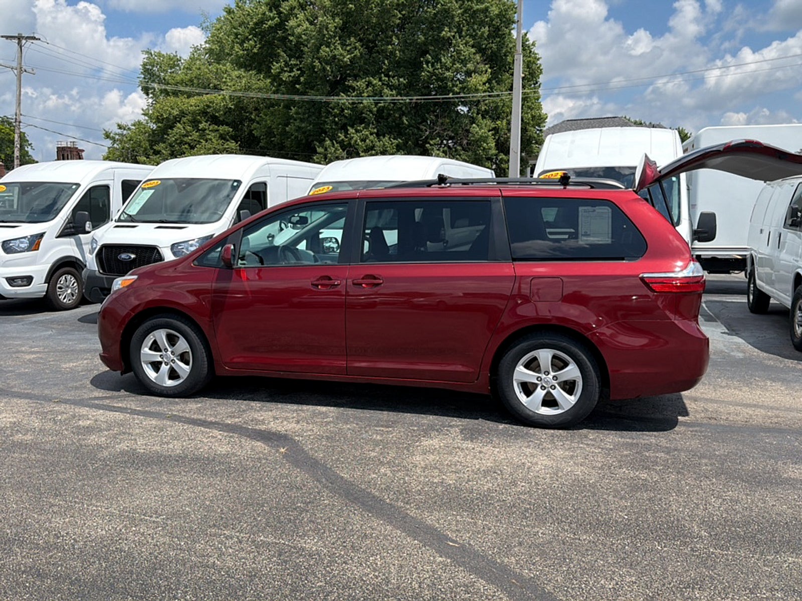 2017 Toyota Sienna Base