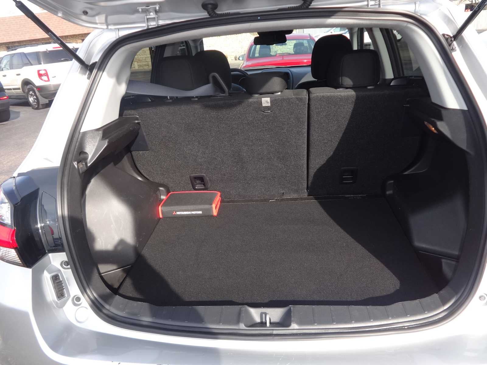 2024 Mitsubishi Outlander Sport ES